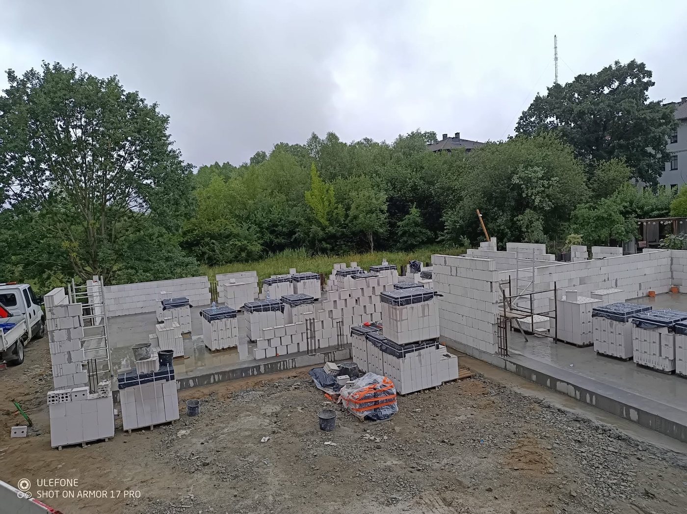 Dom jednorodzinny – mury z silikatów · budowa
